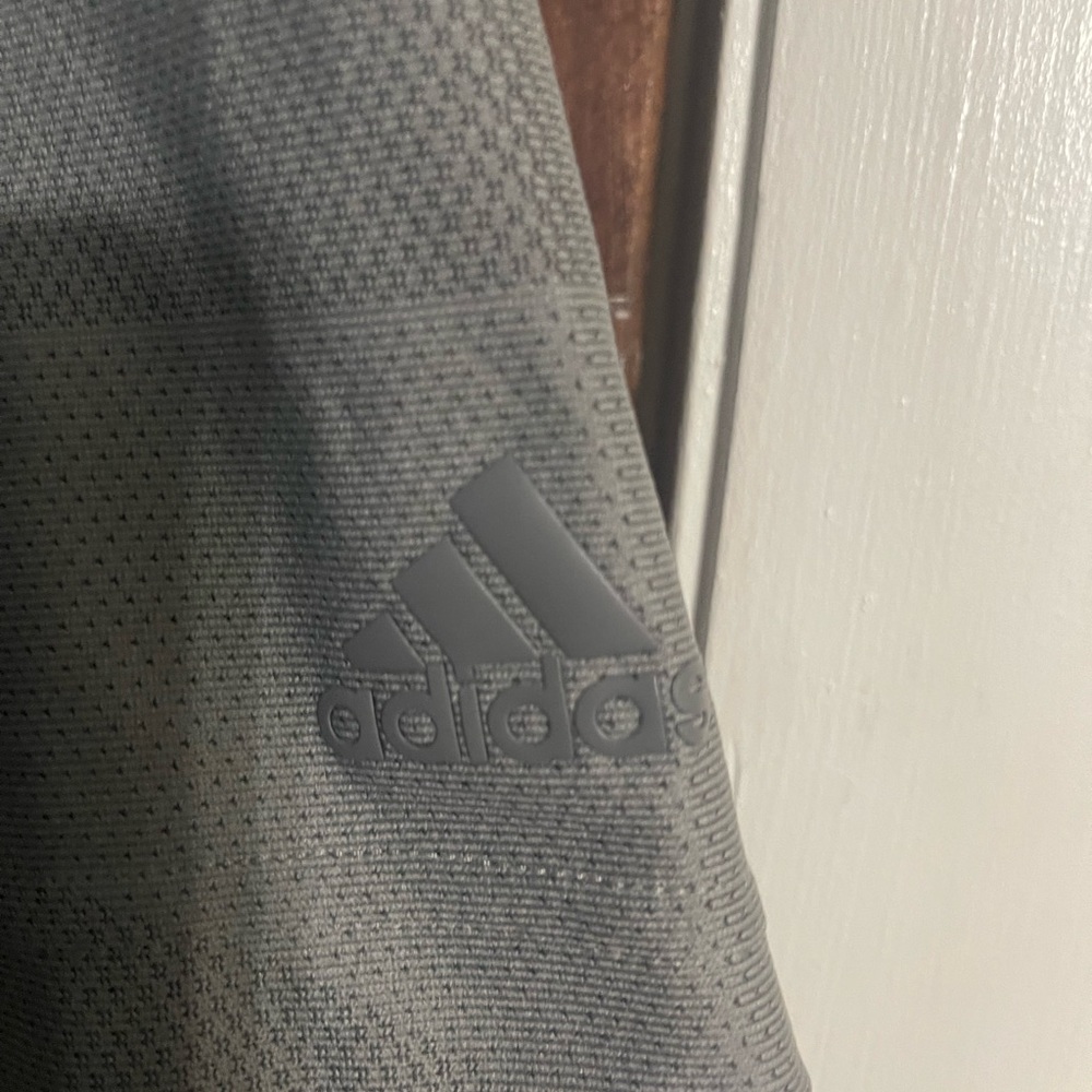 Adidas Polo - Picture 2 of 4
